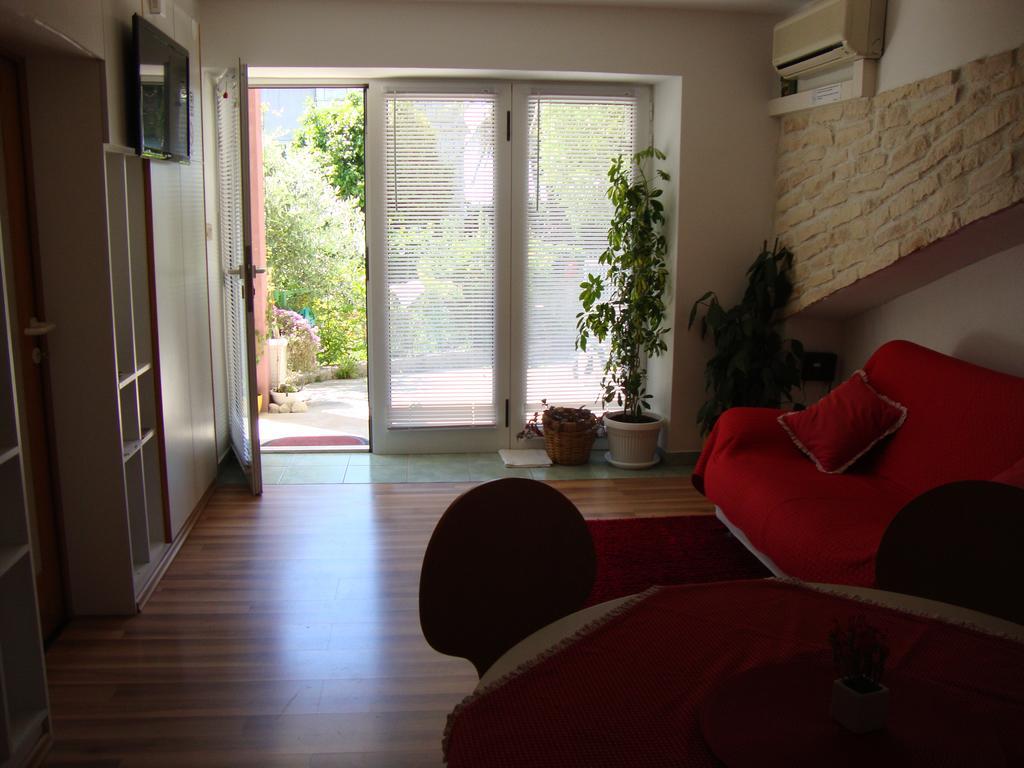 Apartment Nela And Vito Split Bagian luar foto